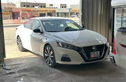 نیسان ئەلتیما